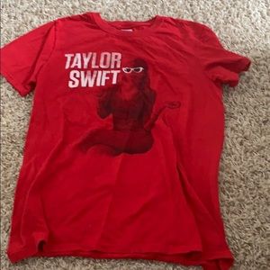 Taylor swift shirt